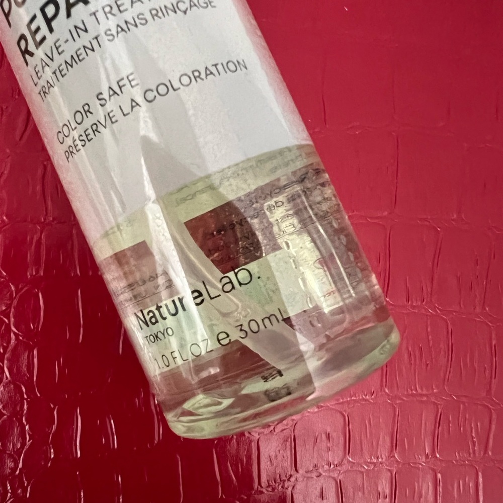 NatureLab. Tokyo Perfect Repair Leave In Treatment Sample Size - Picture 2 of 3